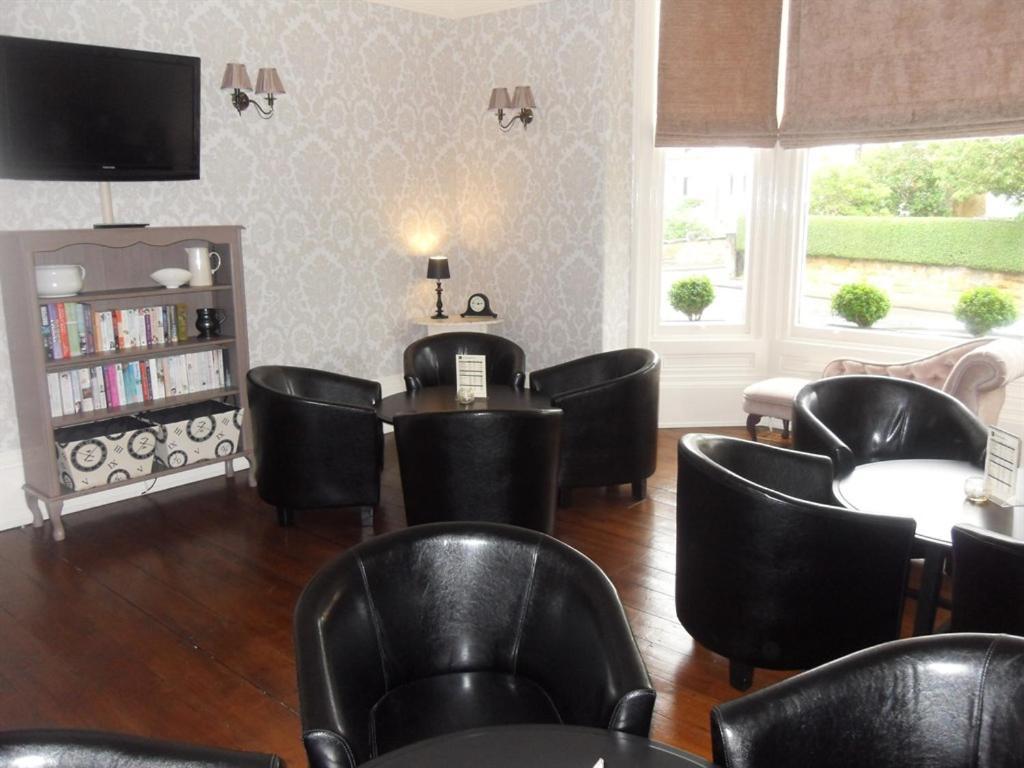 Powys Lodge Scarborough Esterno foto