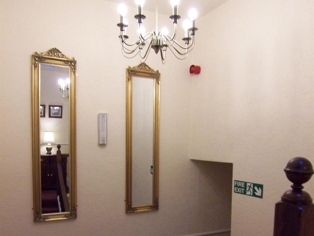 Powys Lodge Scarborough Esterno foto